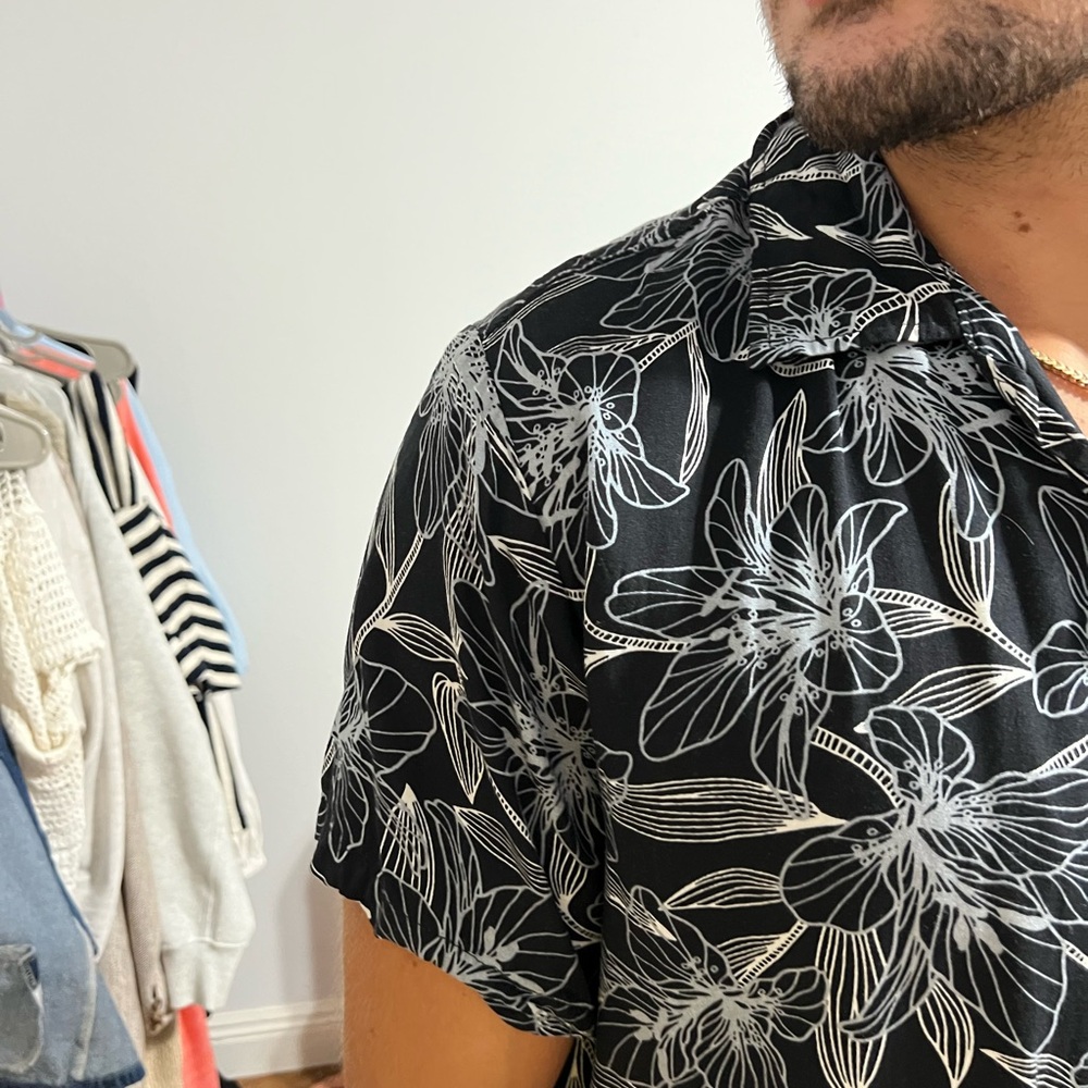 HAWAII button up shirt - Picture 6 of 14